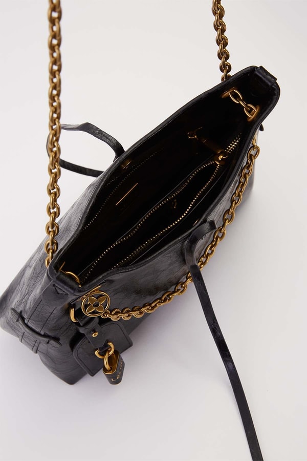 LevidorSiyah Fiyonk Model Omuz Çantası