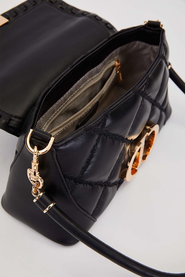 LevidorSiyah Geniş Taban Kapitone Omuz Çantası