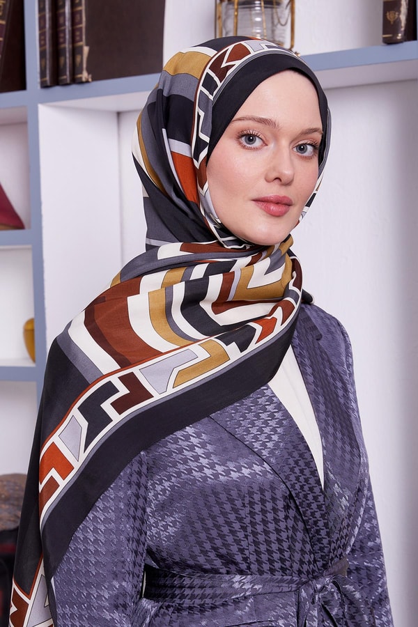 LevidorSiyah Geometrik Desen Royal Şal