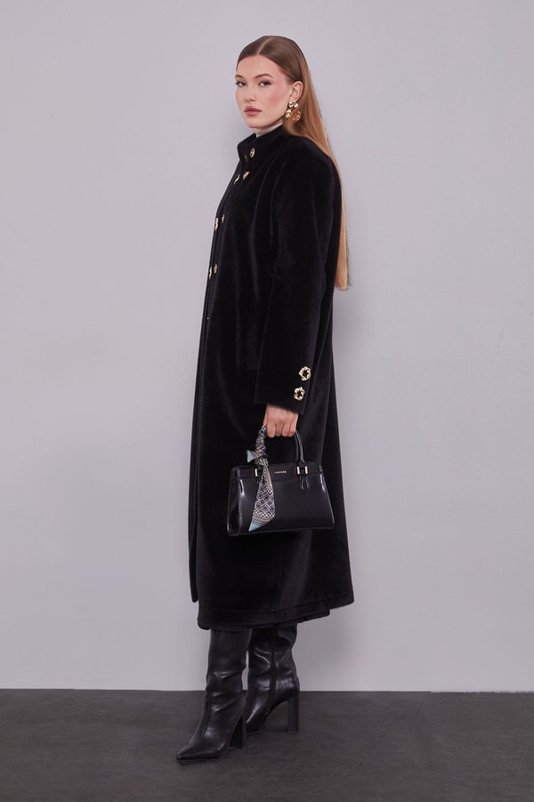 LevidorSiyah Gold Aksesuar Detaylı Kürk Kaban