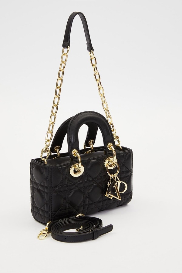 LevidorSiyah Gold Zincir Detaylı Omuz Çantası