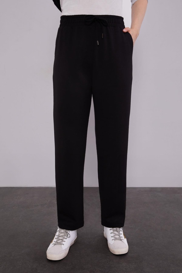 LevidorSiyah Gül Detaylı Bel Büzgülü İkili Takım