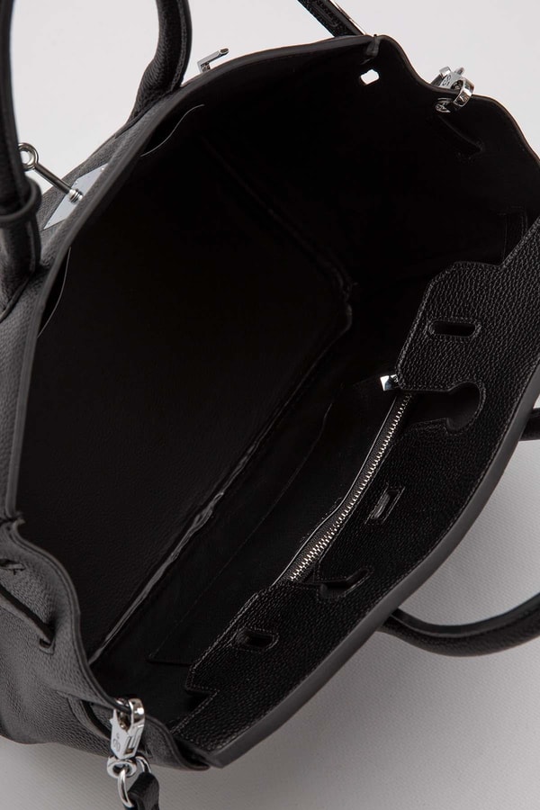 LevidorSiyah Gümüş Kilit Aksesuar Detaylı El Çantası