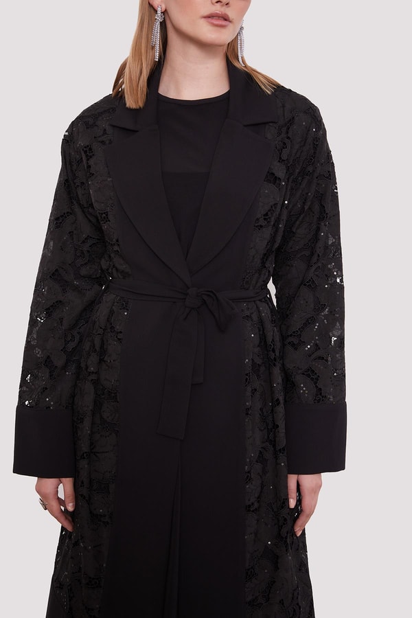 LevidorSiyah Güpür Kol Yaka Detaylı Ceket Takım