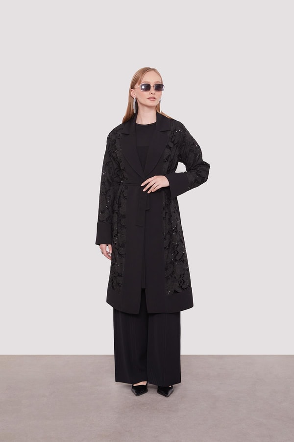 LevidorSiyah Güpür Kol Yaka Detaylı Ceket Takım