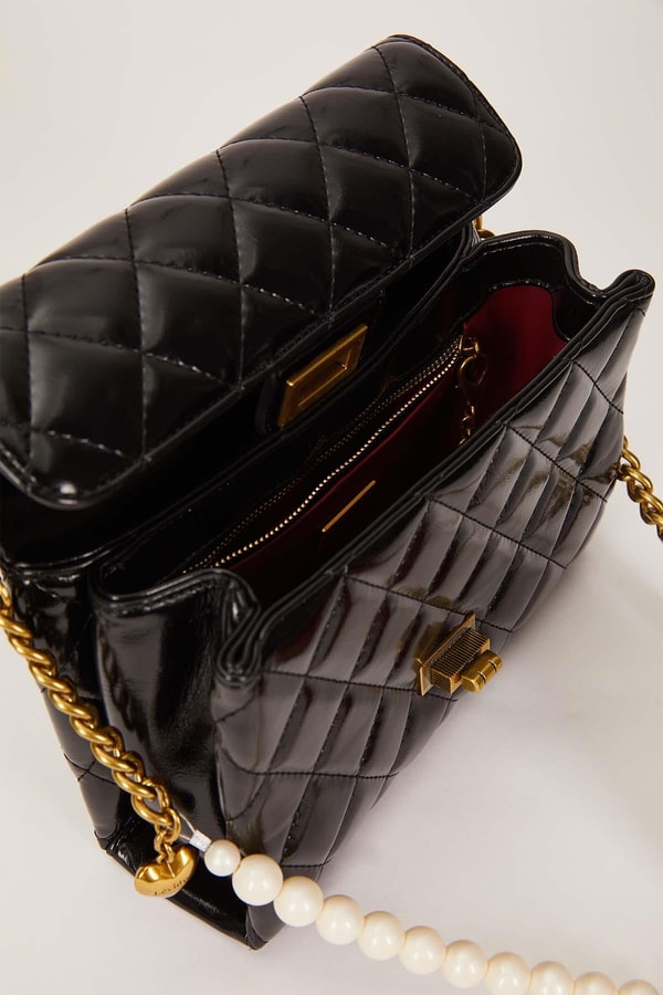 LevidorSiyah İnci Ve Kalp Aksesuar Detaylı Omuz Çantası