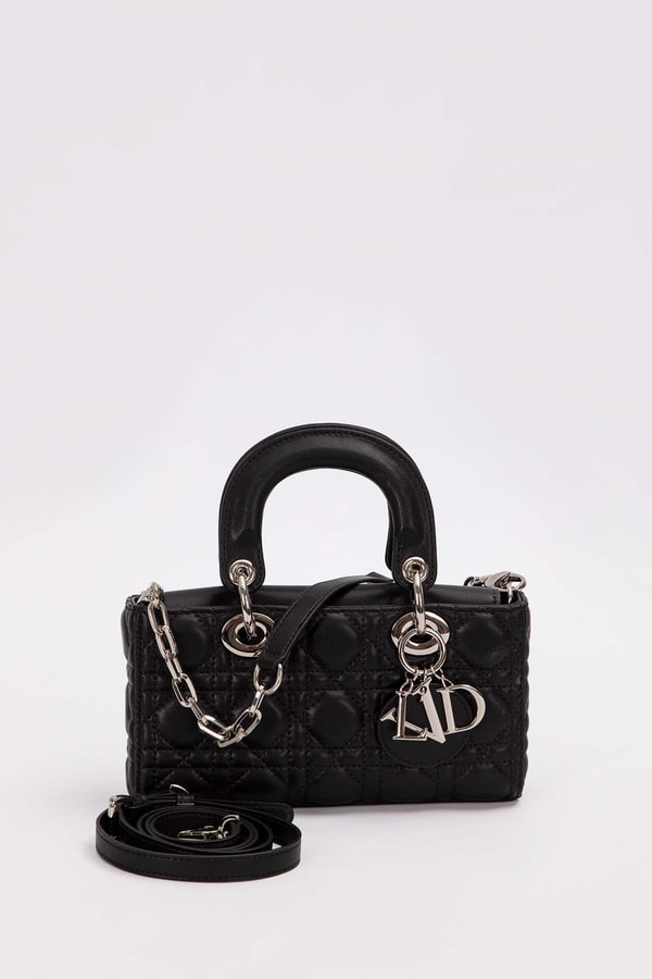 LevidorSiyah Kapitone Logo Aksesuarlı Omuz Çantası