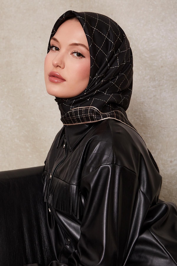 LevidorSiyah Kareli Twill İpek Eşarp