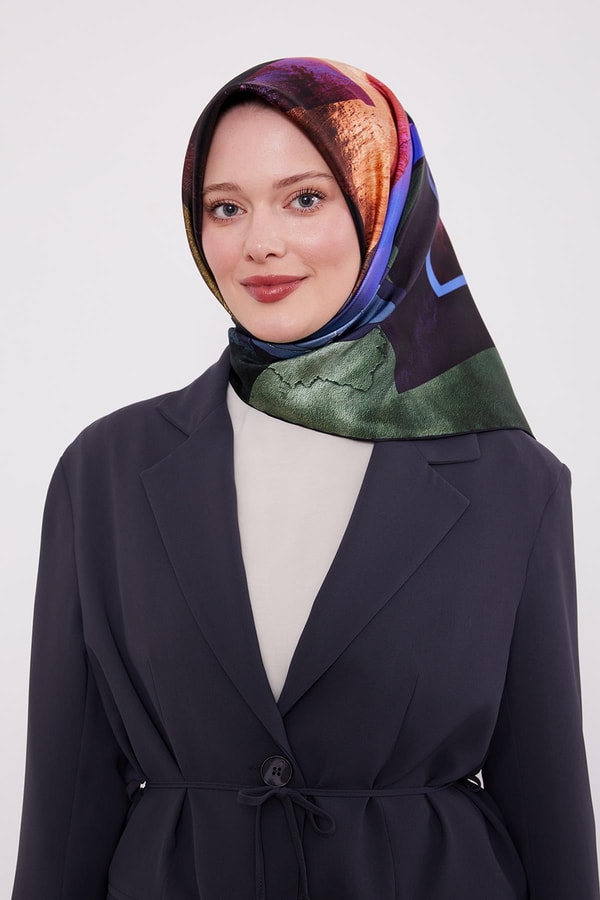 LevidorSiyah Karışık Desen Twill İpek Eşarp