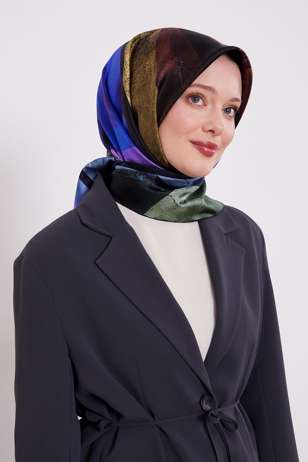LevidorSiyah Karışık Desen Twill İpek Eşarp