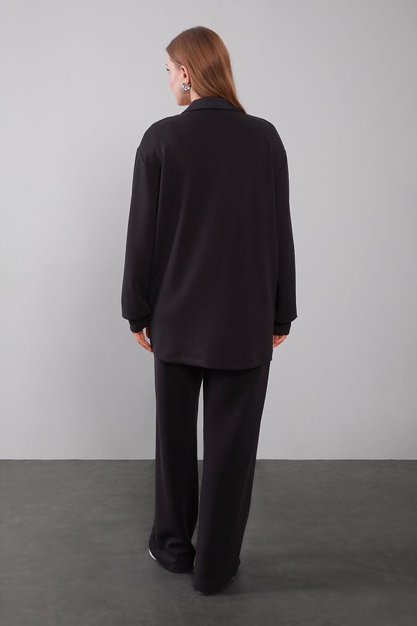 LevidorSiyah Kendinden Desen Yakalı İkili Takım