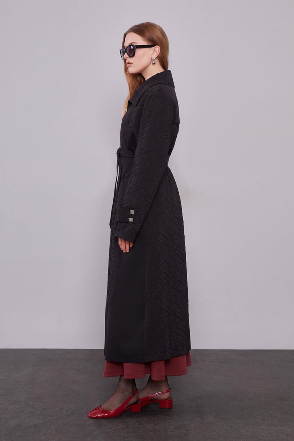 LevidorSiyah Kendinden Desenli Fermuarlı Kap