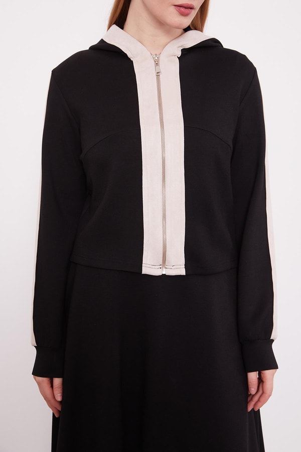 LevidorSiyah Kısa Hırkalı Fermuar Kapamalı Etek Takım