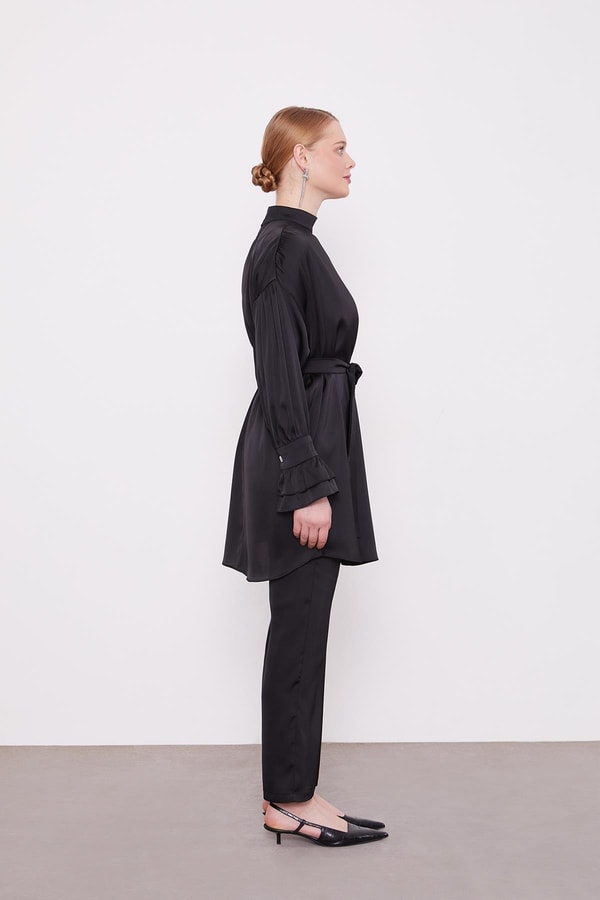 LevidorSiyah Kol Fırfır Detaylı İkili Takım