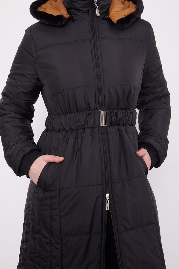 LevidorSiyah Kürk Şapkalı Şişme Mont