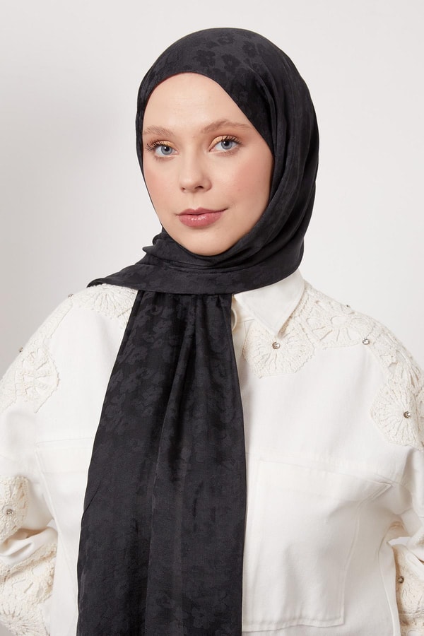 LevidorSiyah Leopar Desen İtalyan Jakar Şakar