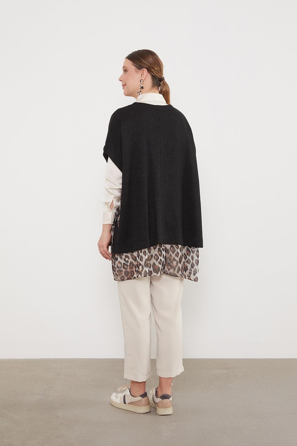 LevidorSiyah Leopar Tül Detaylı Tunik
