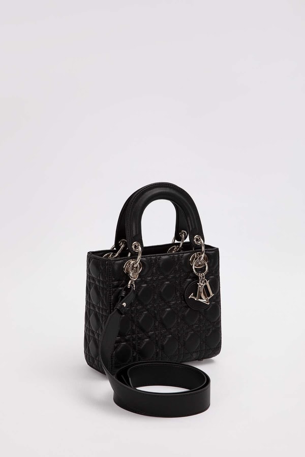 LevidorSiyah Logo Aksesuar Detaylı El Çantası