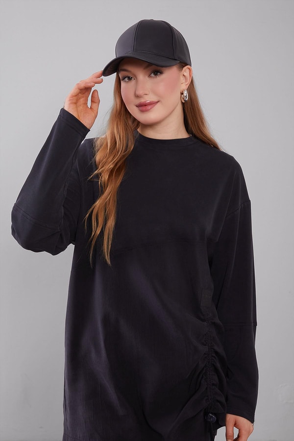 LevidorSiyah Manşet Detaylı İkili Takım