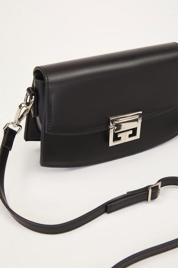 LevidorSiyah Metal Kilit Omuz Çantası