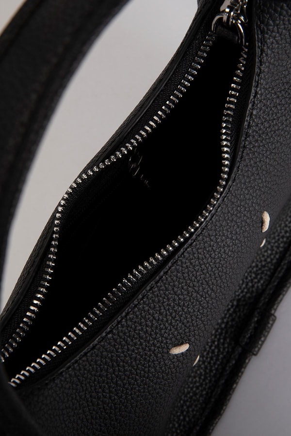 LevidorSiyah Mini Çanta Detaylı Omuz Çantası