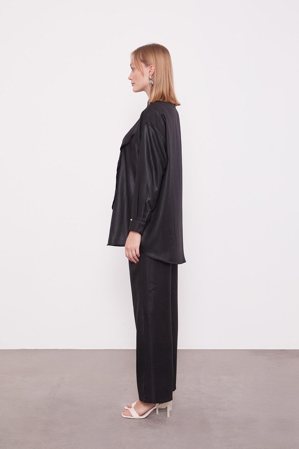 LevidorSiyah Nakış Gül Detaylı Tunik Takım