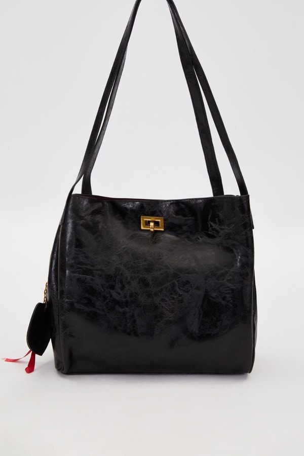 LevidorSiyah Örgü Aksesuar Detaylı Omuz Çantası