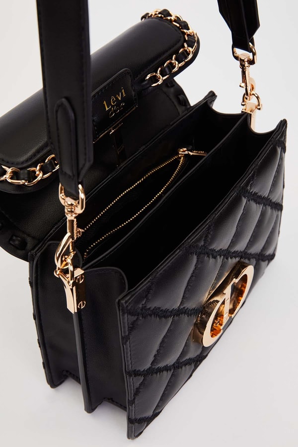 LevidorSiyah Örgü Kapak Model Omuz Çantası