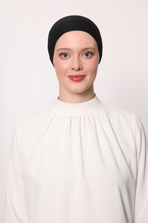 LevidorSiyah Parisien Dikişsiz Bone