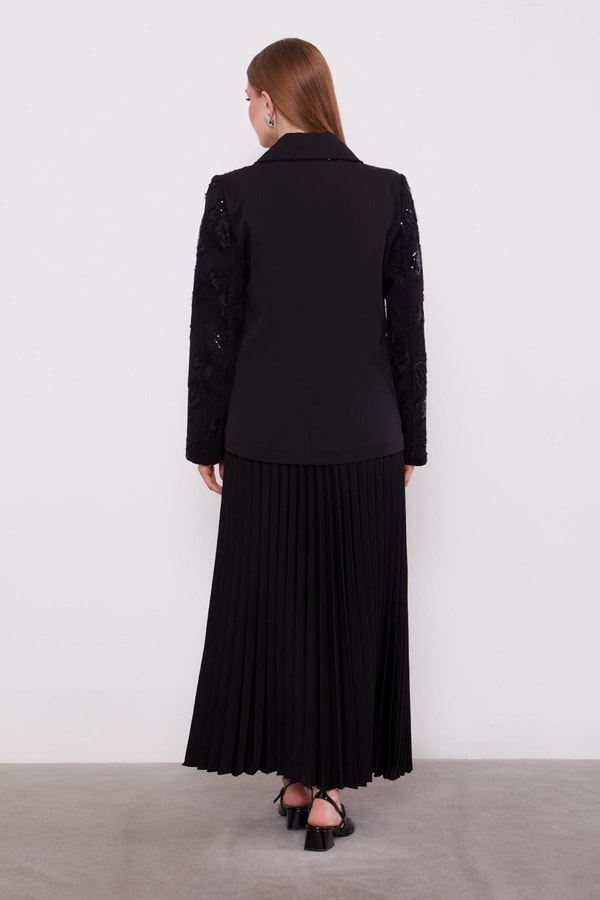 LevidorSiyah Payet Detaylı Piliseli Etek Takım