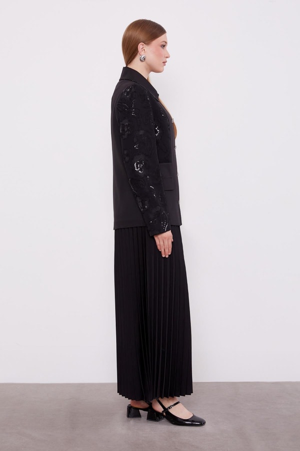 LevidorSiyah Payet Detaylı Piliseli Etek Takım