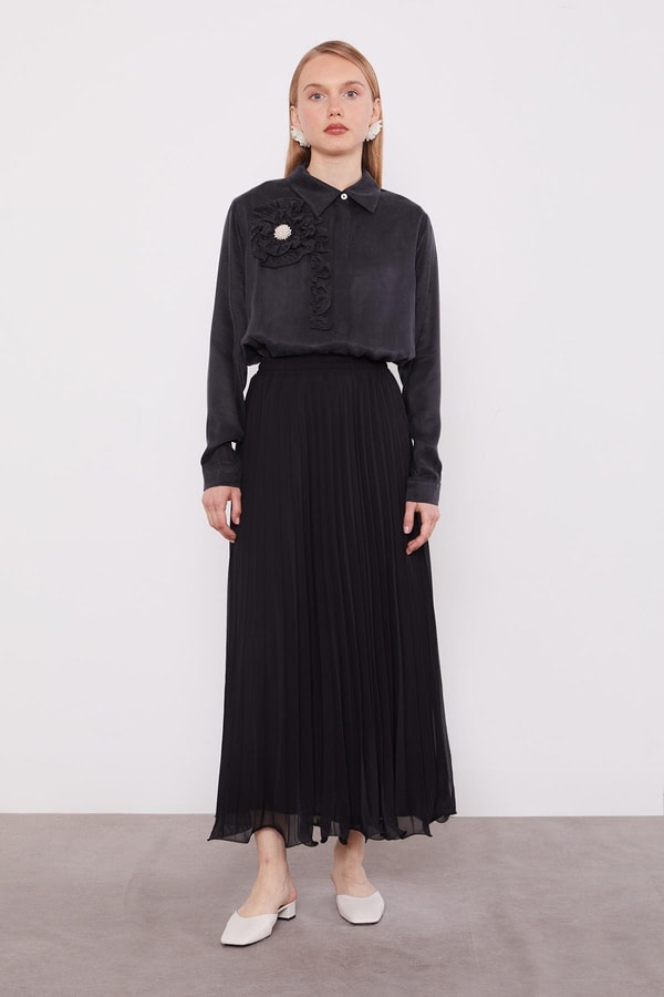 LevidorSiyah Piliseli Şifon Etek
