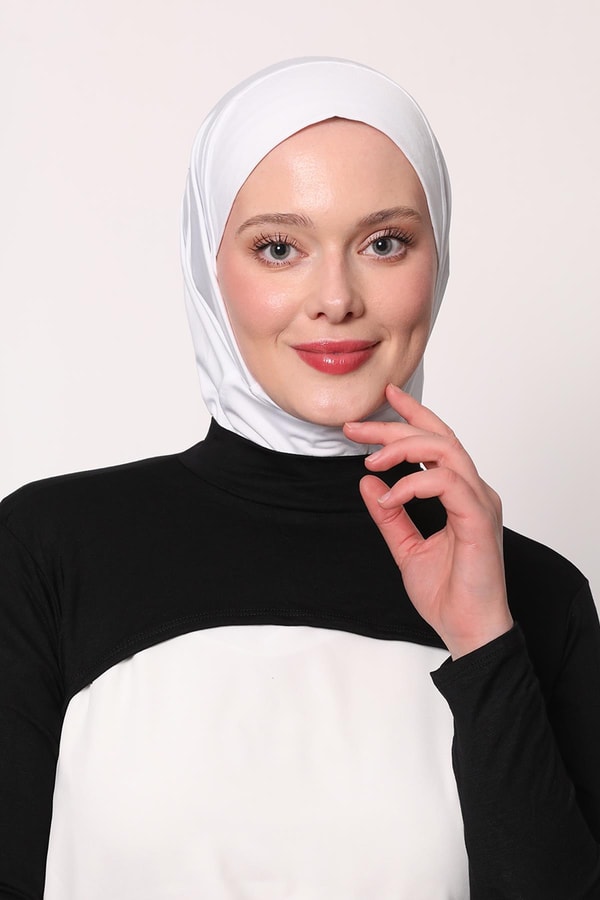 LevidorSiyah Pratik Boyunluklu Kolluk