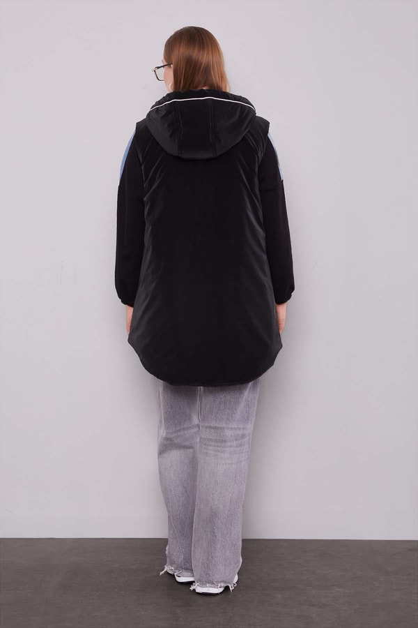 LevidorSiyah Şapkalı Şişme Yelek