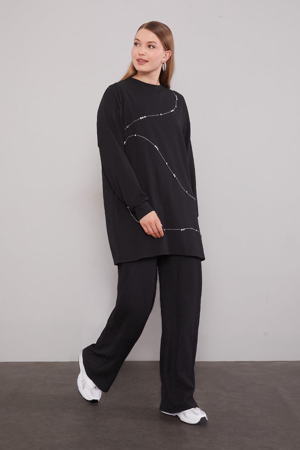 LevidorSiyah Şerit Taş Detaylı İkili Takım