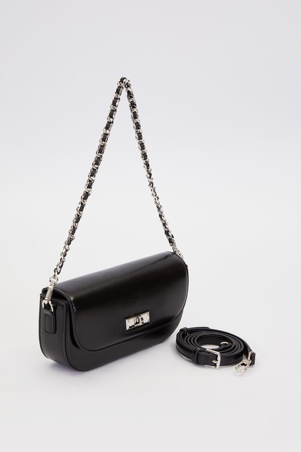 LevidorSiyah Silver Kilit Detaylı Omuz Çantası