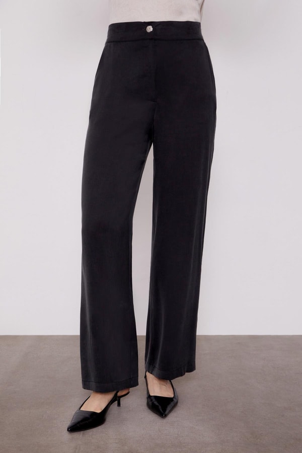 LevidorSiyah Sim Detayl Cupra İkili Takım