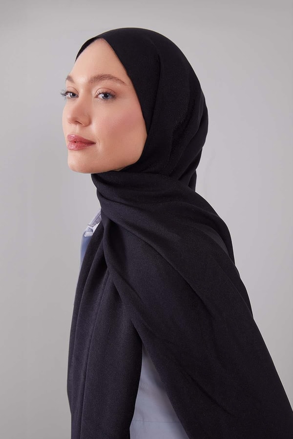 LevidorSiyah Simli Bodrum Şal