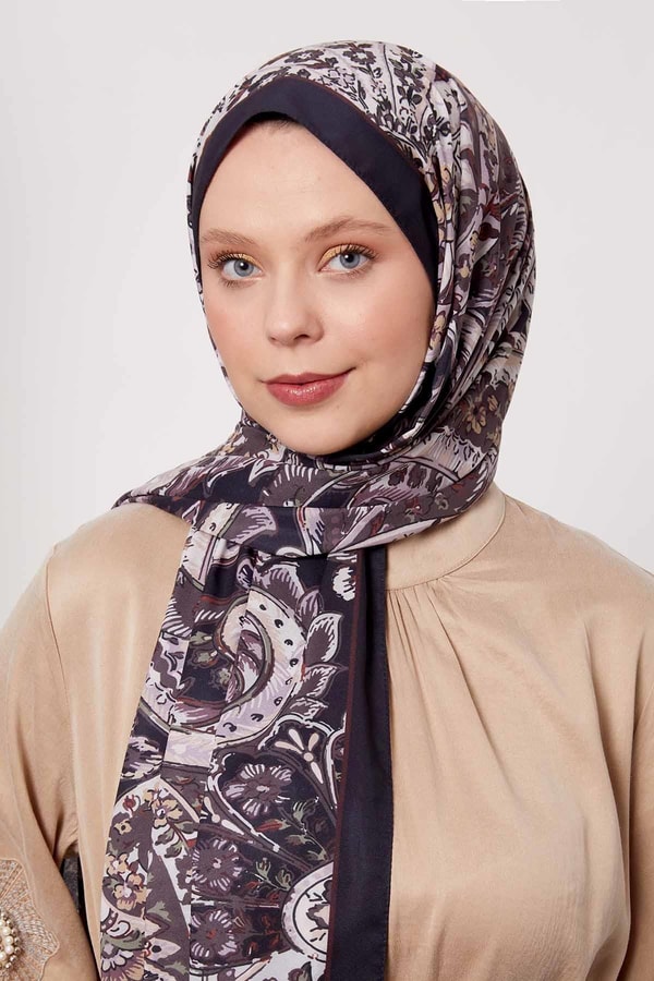 LevidorSiyah Soyut Çiçek Desen Love Şal