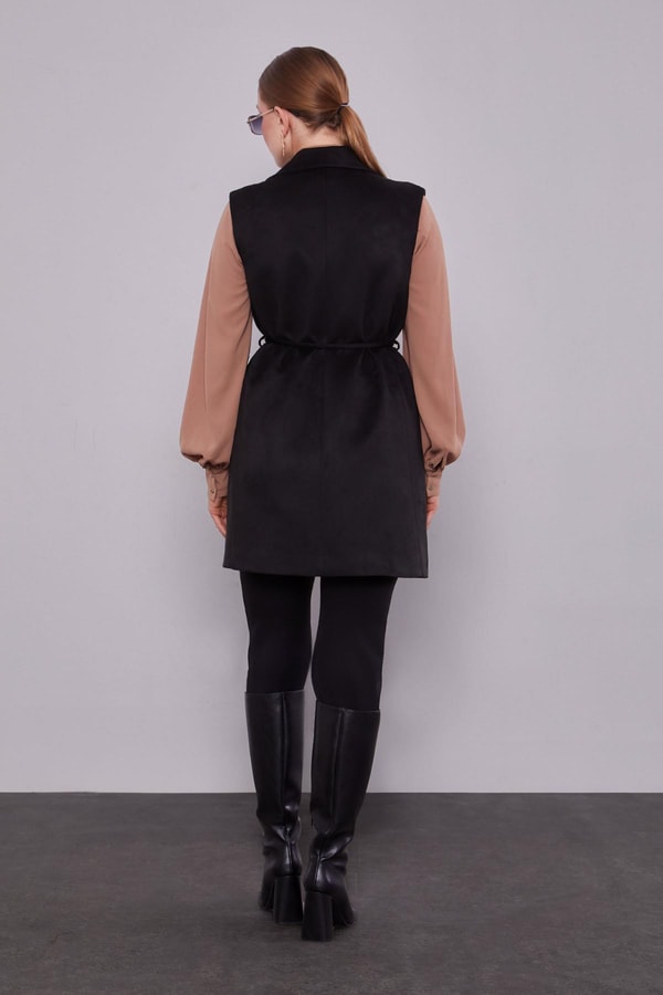 LevidorSiyah Süet Kemer Detaylı Yelek