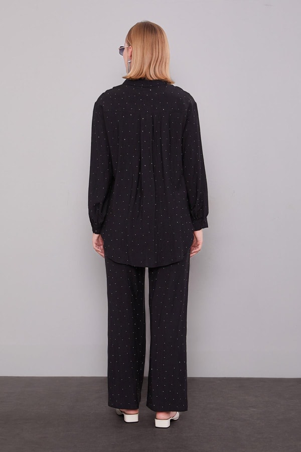 LevidorSiyah Taş Baskılı Düğme Detaylı İkili Takım