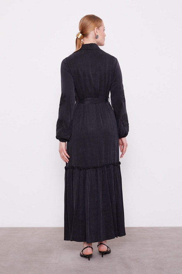 LevidorSiyah Taş İşleme Detaylı Cupra Elbise