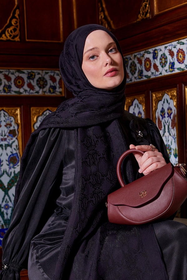 LevidorSiyah Tuğra Desen Grazia Şal