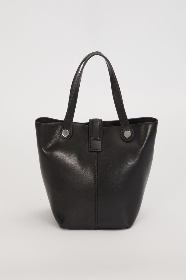 LevidorSiyah Üst Kilit Kapamalı El Çantası