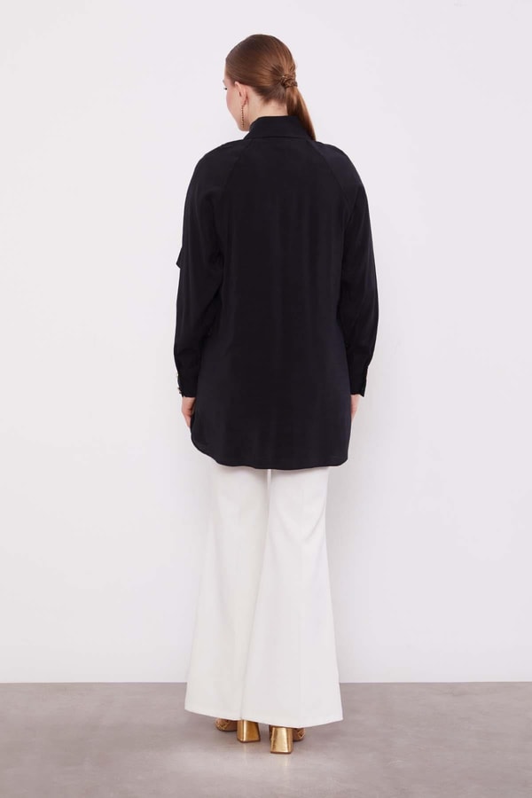 LevidorSiyah Volan Detay Düğmeli Gömlek