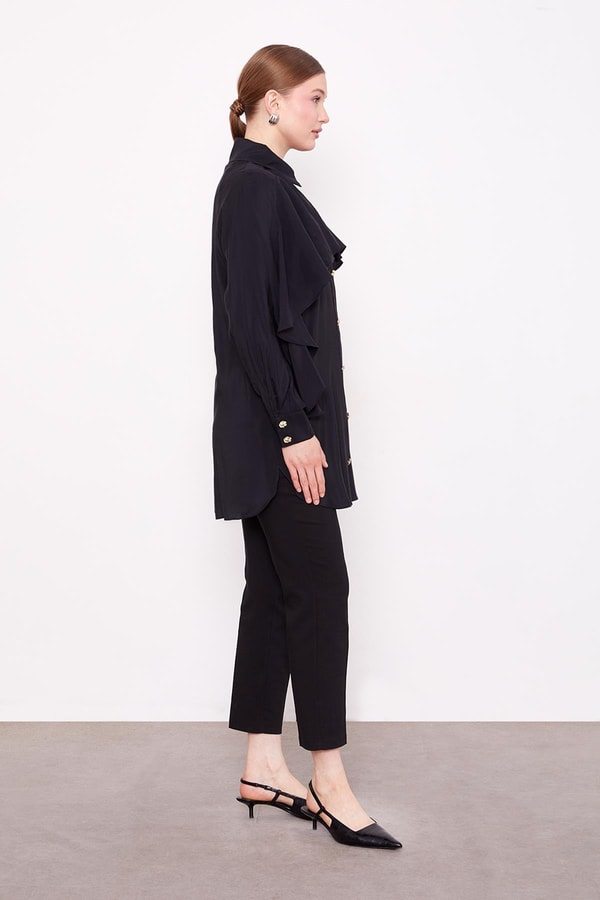 LevidorSiyah Volan Detaylı Gömlek