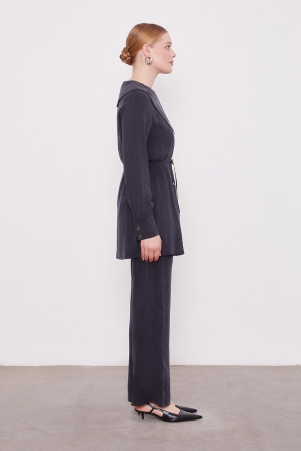 LevidorSiyah Yakası Taşlı Cupra İkili Takım