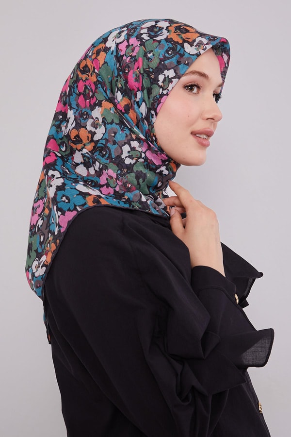 LevidorSiyah Yonca Desen Soft Eşarp