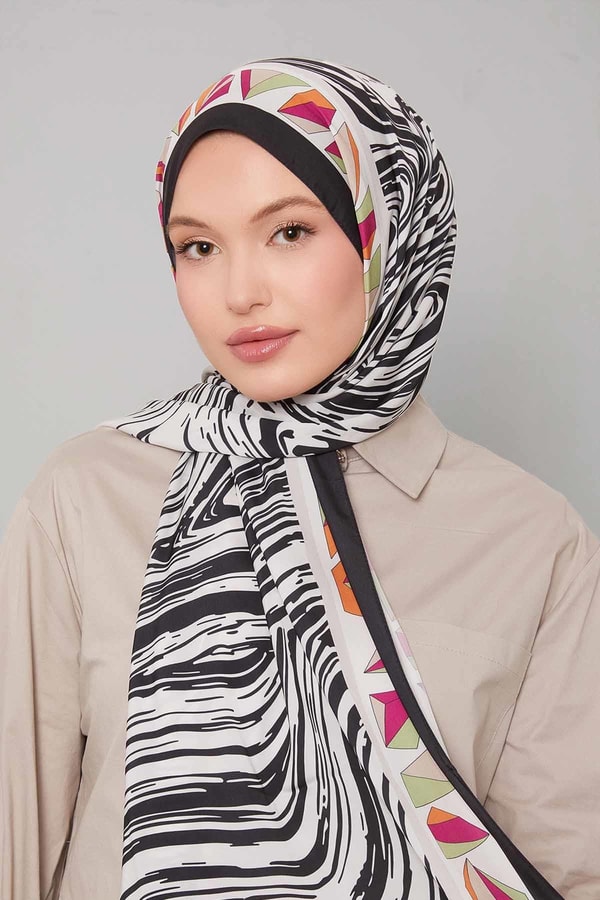 LevidorSiyah Zebra Desen Club Şal