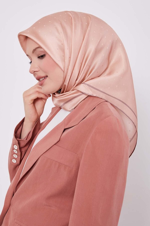 LevidorSomon Benek Desen Monogram İpek Eşarp